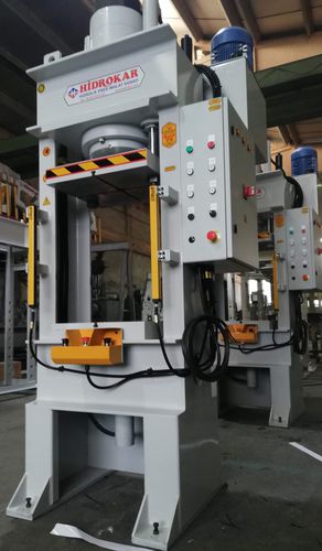 Гидравлический пресс с электроприводом для формовки