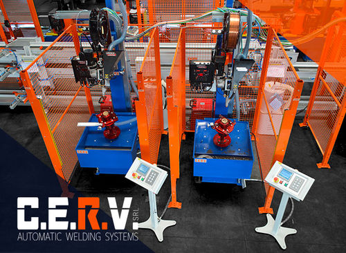 Аппарат для сварки MIG под флюсом, с управлением ArcMAGPLC