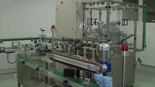 Автоматический наполнитель и укупорщик пастообразных продуктовобъемно-роторный