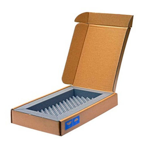 Упаковка опасных материалов для жидкостей