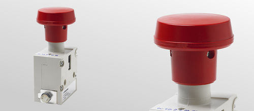 Пружинный кнопочный переключатель S134