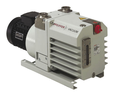 Пластинчато-роторный вакуумный насос Uno 30 серии M со смазкойодноступенчатый