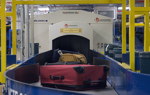 Система контроля багажа в аэропорту