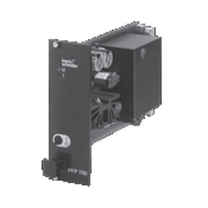 Блок питания переменного/постоянного тока PFP 700, стоечный