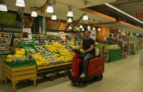 Поломоечная машина серии Kilo с питанием от аккумулятора