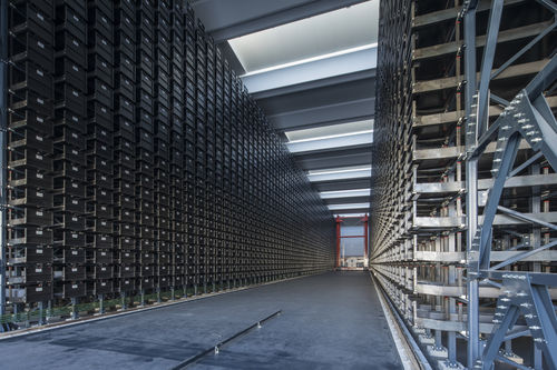 Вертикальная автоматическая система хранения LGB (сотовая) для прутков, для сортового проката, высокой плотности