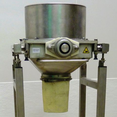 Вертикальный измельчитель комков