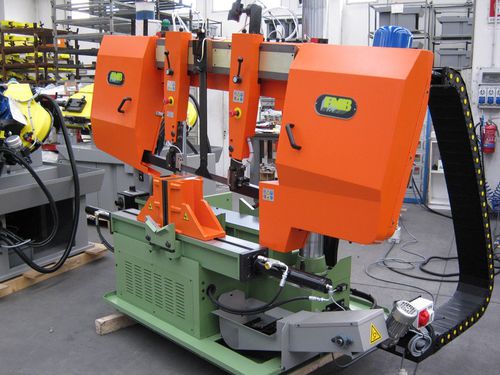 Ленточнопильный станок OLIMPUS для трубс гидравлическими тисками горизонтальный