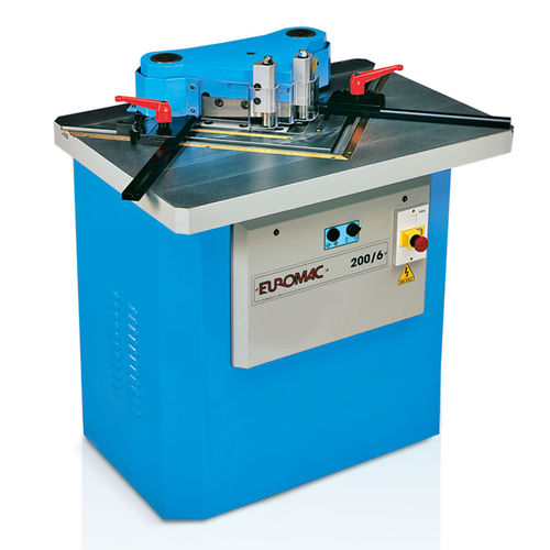 Вырубной станок с фиксированным углом FA 200/6гидравлическийавтоматическийдля резки
