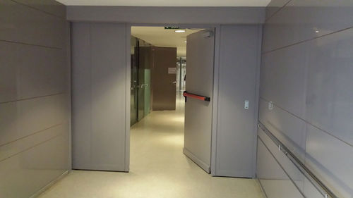 Раздвижная дверь