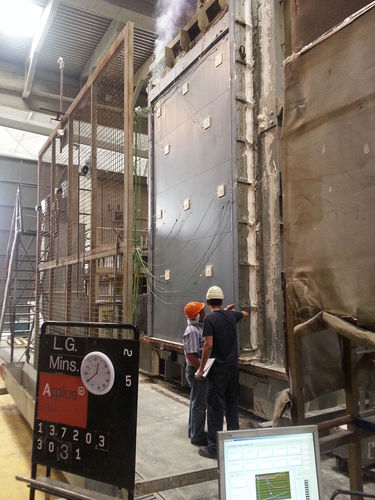 Металлическая дверь ЭИ-180промышленнаядля помещения