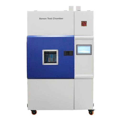 Cooling test chamber for materials testing machineswith xenon arc lamp