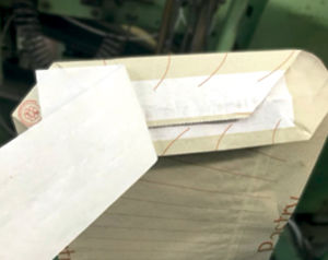 Машина для склеивания дна для упаковочной промышленности бесконтактная