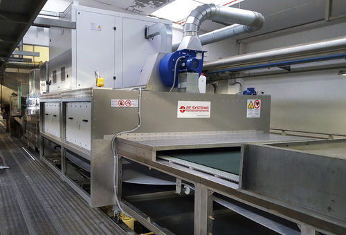 Линейная сушилка горячим воздухомдля бумажной промышленностиотверждения