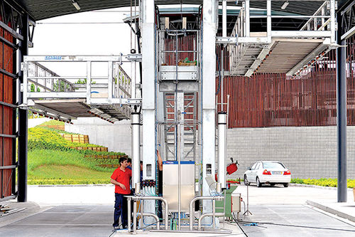 Раздвижной трап доступа