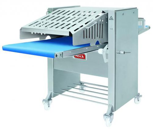 Машина для нарезки мяса Cortex CB 495/7K автоматическая поперечная резка