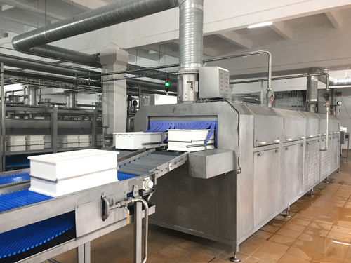 Туннельная промывка пресс-форм, промывка распылением для сыра