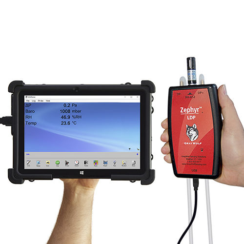 Манометр дифференциального давления Зефир-ЛДПсо светодиодным дисплеем, прочный