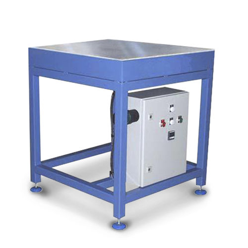 Нагревательный стол TC200