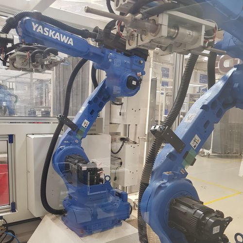 Шарнирно-сочлененный робот для сварки