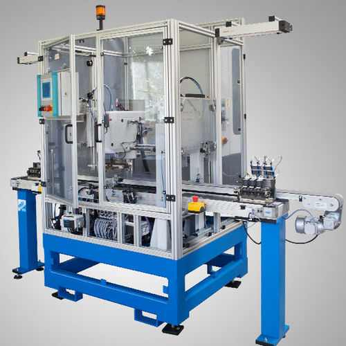 Клепальный центр с ЧПУ и системой транспортировкиавтоматический