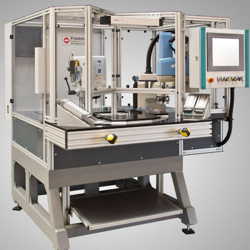 Клепальный центр с ЧПУ автоматический