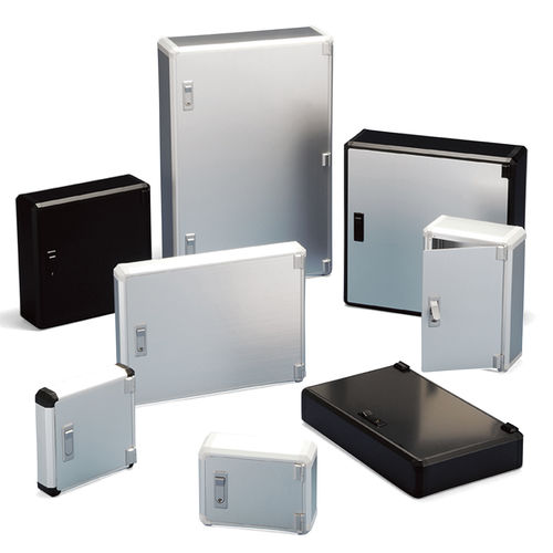 Корпус с откидной крышкой серия FCWнастенныйпрямоугольныйиз экструдированного алюминия