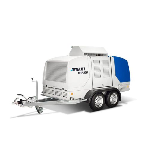 Очиститель высокого давления холодной водой UHP 220 двигатель 2800/27 Tдизельмобильныйна прицепе