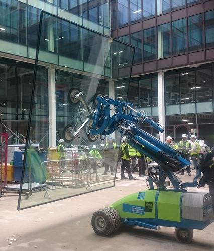 Mini crane with suction cup Winlet 1000mobiletelescopichandling