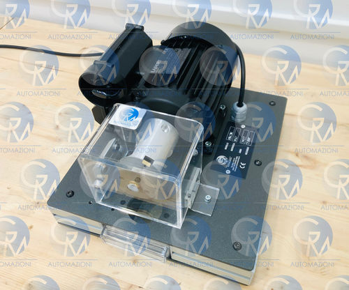 Машина для зачистки электрических проводов GM216electric