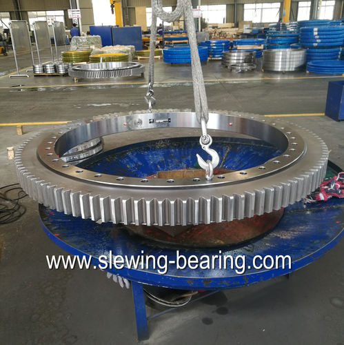 Поворотный подшипник с внешними зубьями серии 02с внутренними зубьямибез шарика с зубьями