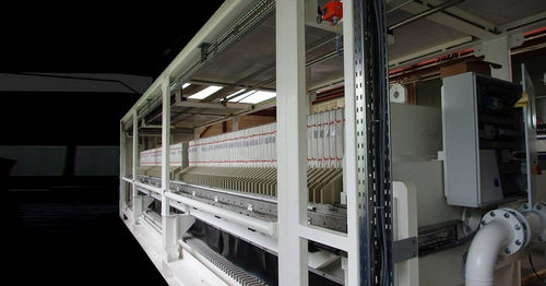 Пластинчато-рамный фильтр-пресс SMFP 400 - 1500платформа с боковой балкойдинамический