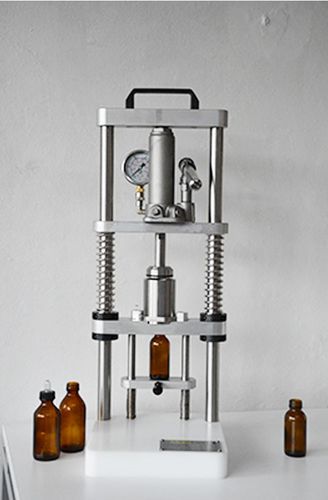 Пресс для масла каннабиса TCдля лабораторий