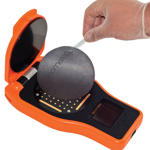 Salinity measuring instrument 130 SSPdigitallaboratoryindustrial