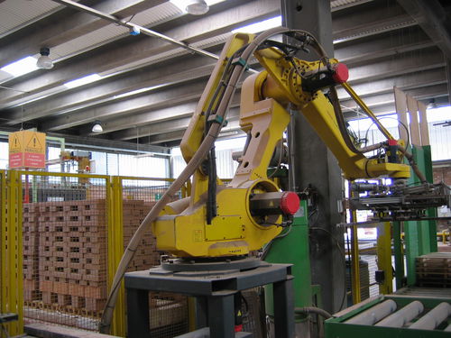 Роботизированный укладчик и депаллетизатор ROBOBRICKдля кирпичас манипулятором