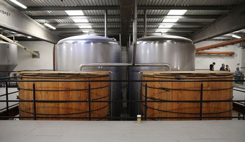 Емкость для брожения под давлениемвертикальная