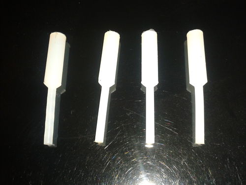 Цилиндрическая заглушка серии EPPбезрезьбоваясиликонгибкая