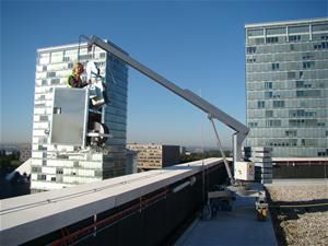 Тележка транспортная металлическаяс поворотными роликами,с электроприводом