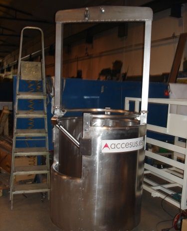 Lifting platform FT-025suspendedpersonnelfor construction site