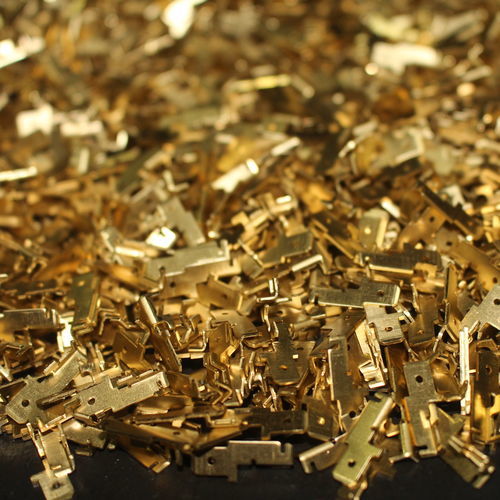 Латунная штамповка медицинскаяавтомобильнаядля электроники