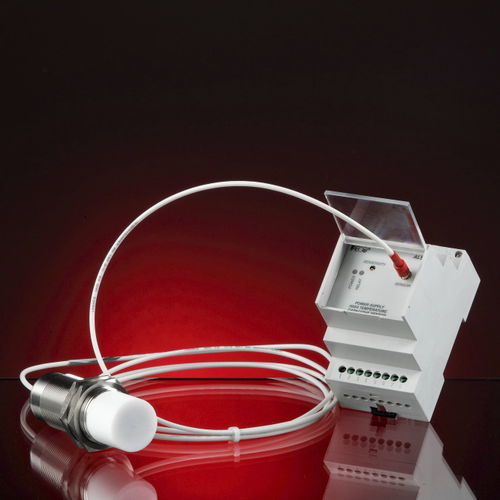 Емкостный датчик уровня серии APL00000для твердых веществдля жидкостейаналоговый