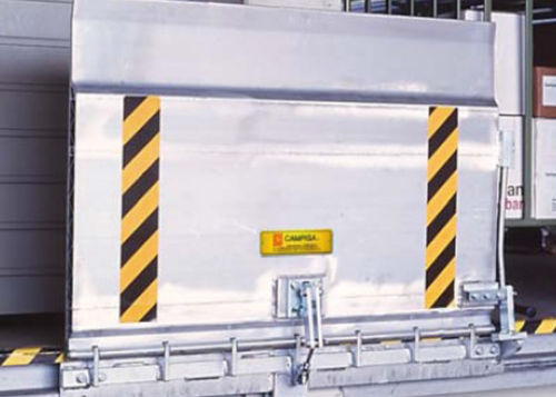 Механический перегрузочный мост вертикальный