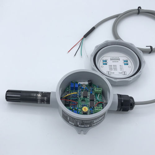 Преобразователь относительной влажности серии TRH-300, монтаж на воздуховоде, выход напряжения, токовый выход