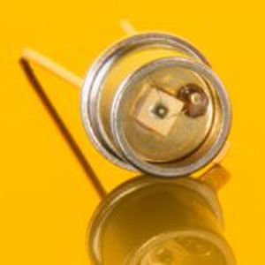 УФ фотодиод СГ01С-18СПИН