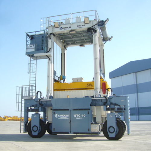 Портальный транспортер на резиновых колесах MST 40для обработки контейнеров