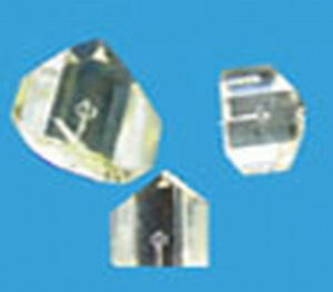 Нелинейно-оптический кристалл титанилфосфат калия (КТиОПО4 КТП)бетаборат бария (BaB2O4, BBO)ниобат лития (LiNbO3)