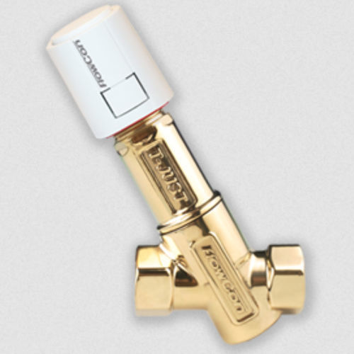 Поршневой клапан T-JUST с электроприводом и ручным управлением