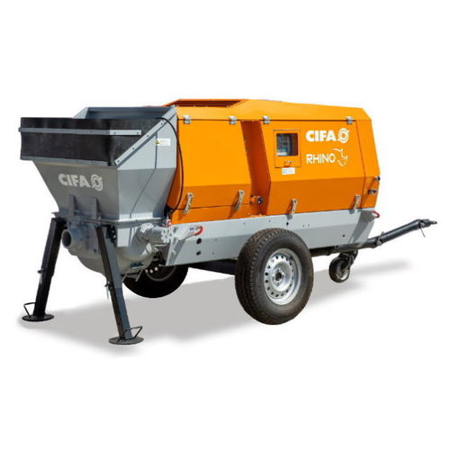 Trailer-mounted concrete pump RHINOfor mining applicationspiston