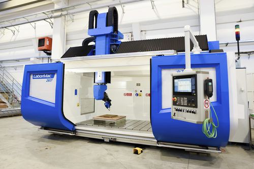 5-axis CNC milling machine LaborMacverticalmobile gantryfor aluminum
