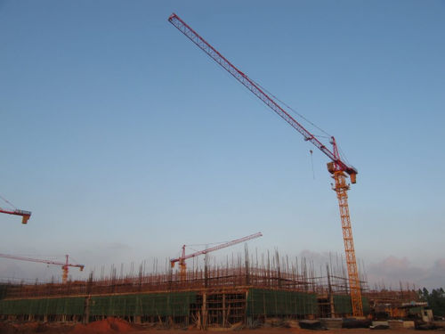 Стационарный кран SYT80(T6012-6)башенныйдля строительного подъема